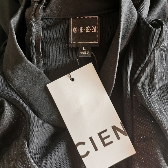 NWT Cien Black Metallic Ruffle Wide-Leg Jumpsuit Mesh Yoke Angel Sleeves Size L - Picture 10 of 11